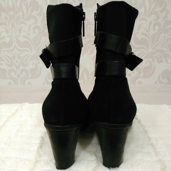 Aquatalia Black Suede Stretch Ankle Boots Womens 9.5 Heels Buckle Side Zip - Picture 8 of 12